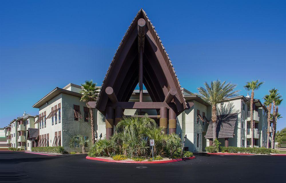 Tahiti All-Suite Resort Las Vegas Exterior photo