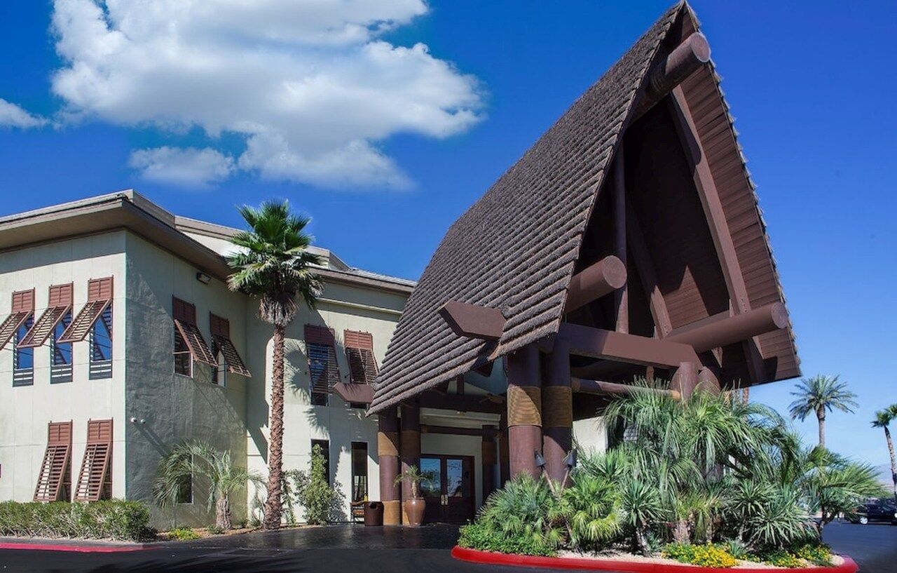 Tahiti All-Suite Resort Las Vegas Exterior photo